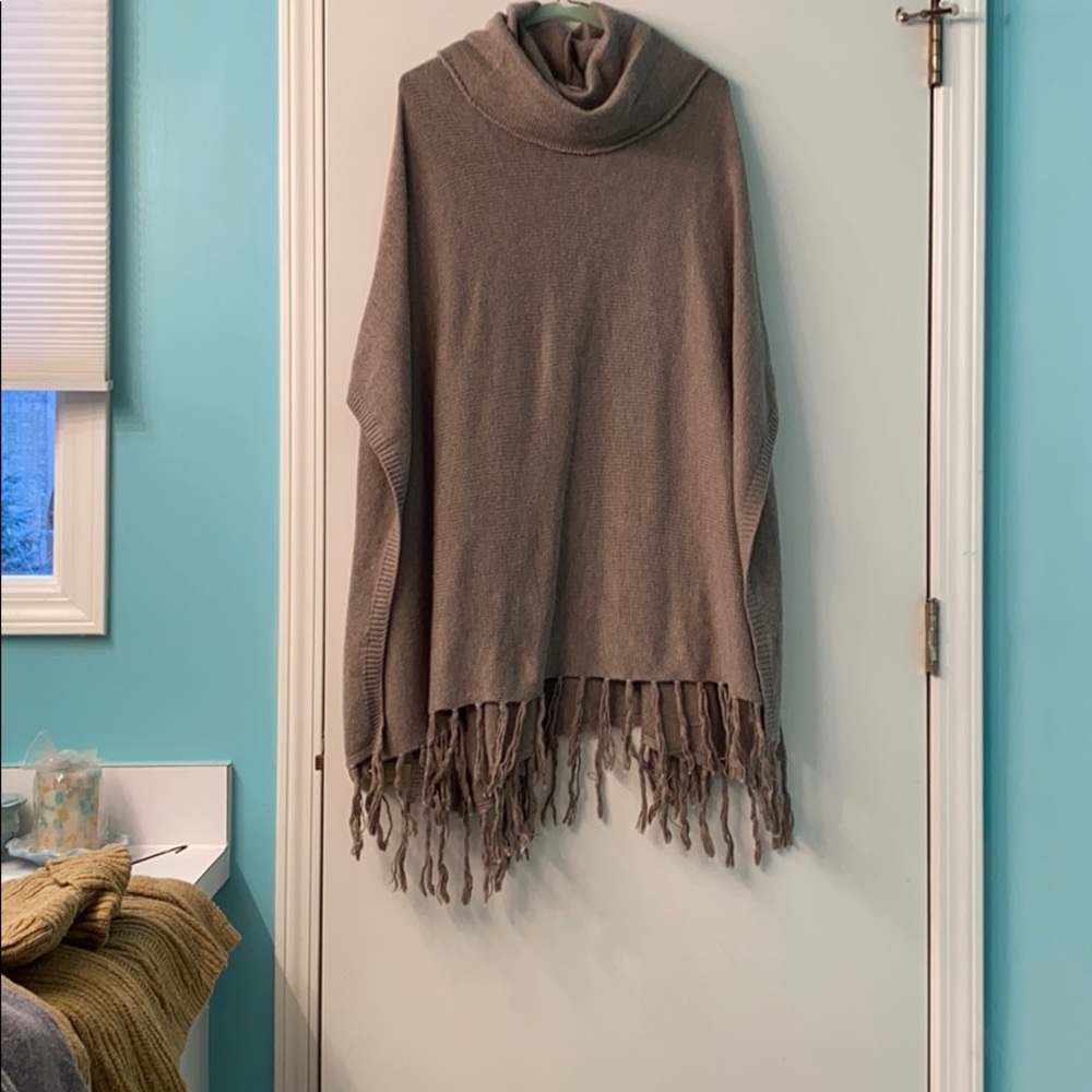 Brown/Tan Sweater